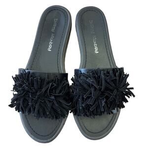 Dirty Laundry *MISMATCHED PAIR*Left 7 Right 8 Black Sandals slide on pompom top